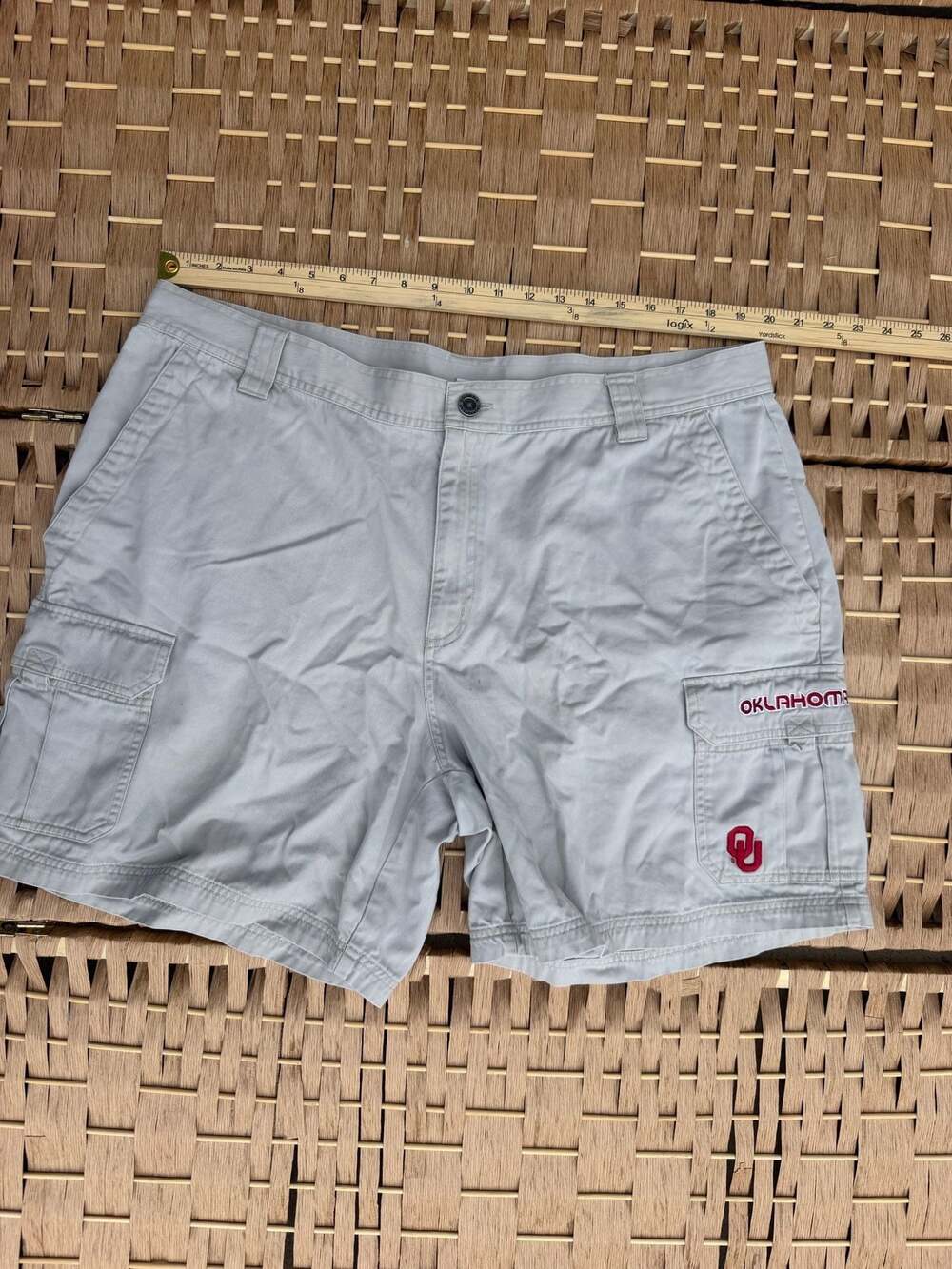Columbia University of Oklahoma Sooners Cargo Shorts Size 42